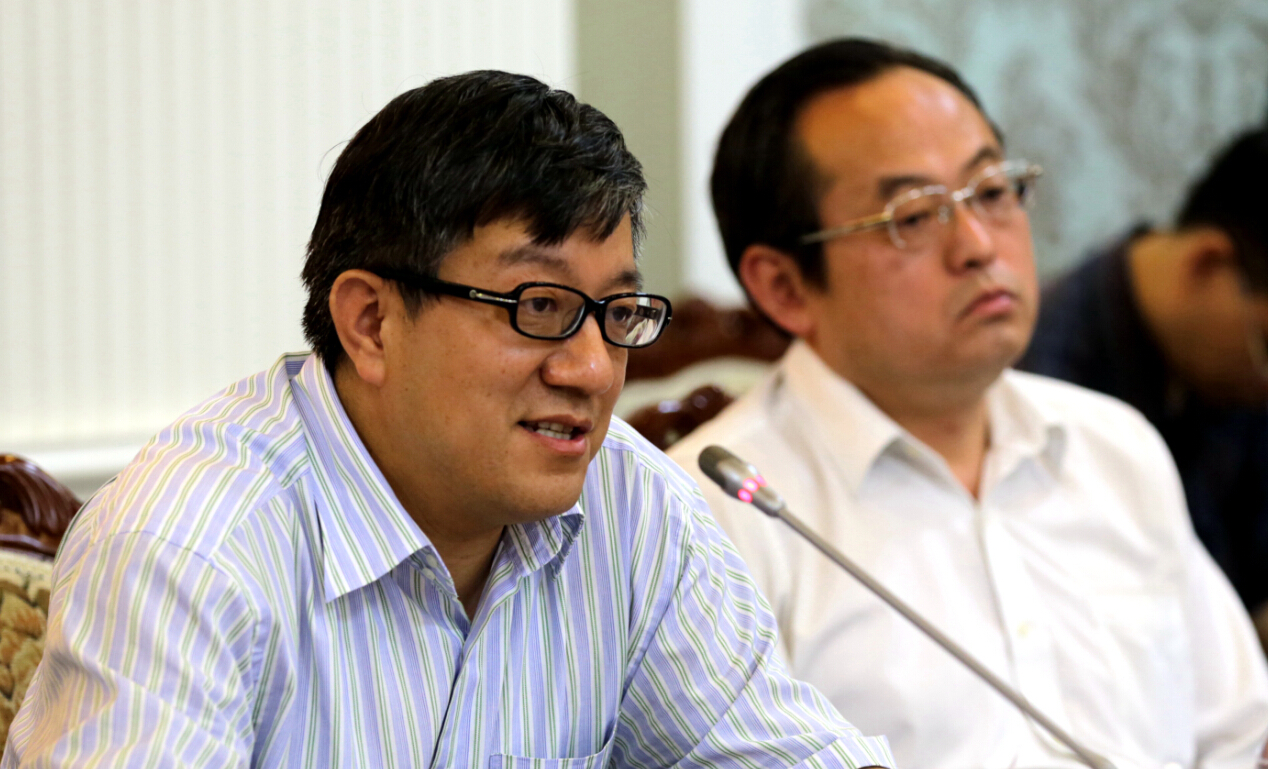 上海市社联专职副主席刘世军致辞