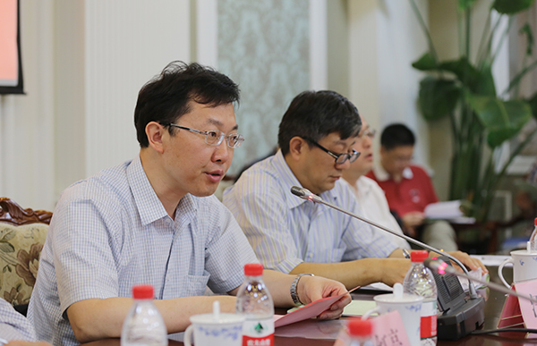 副校长汪荣明致辞
